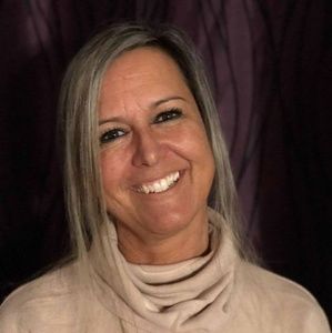 Meet your Posher, Nancy